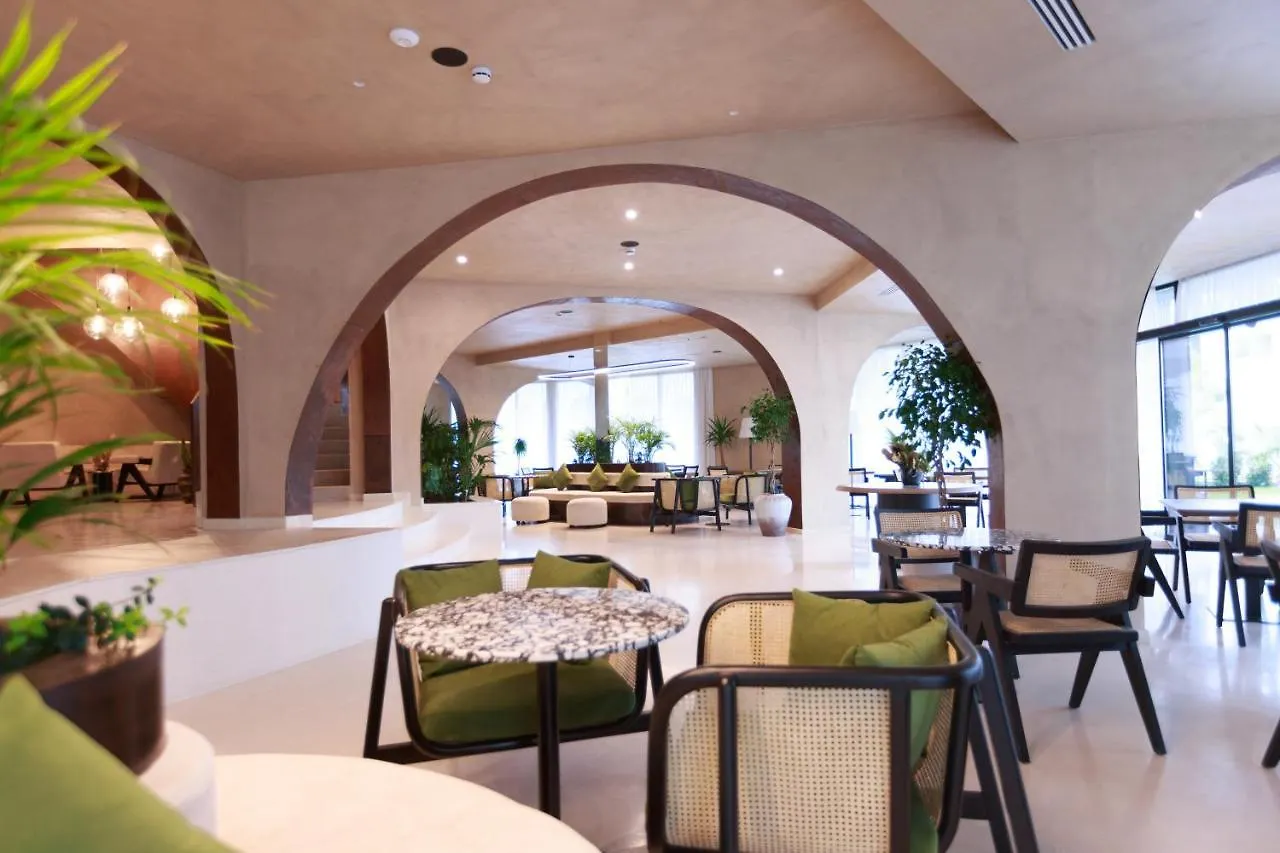 Flower Hotels & Resorts Golem  Golem (Tirana)
