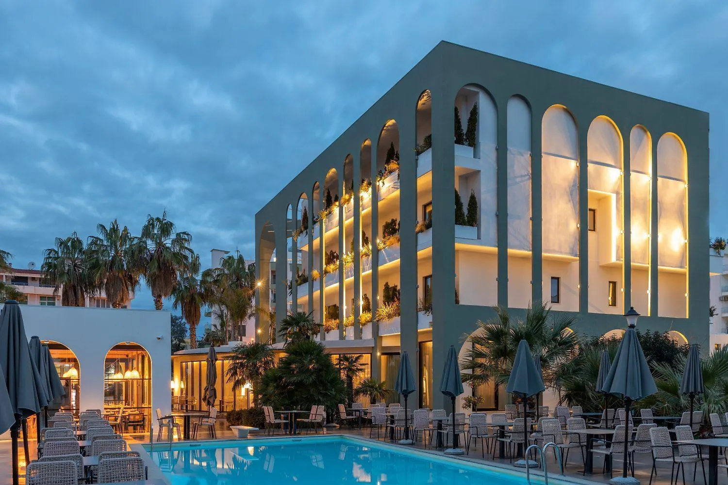 *****  Flower Hotels & Resorts Golem  Albania