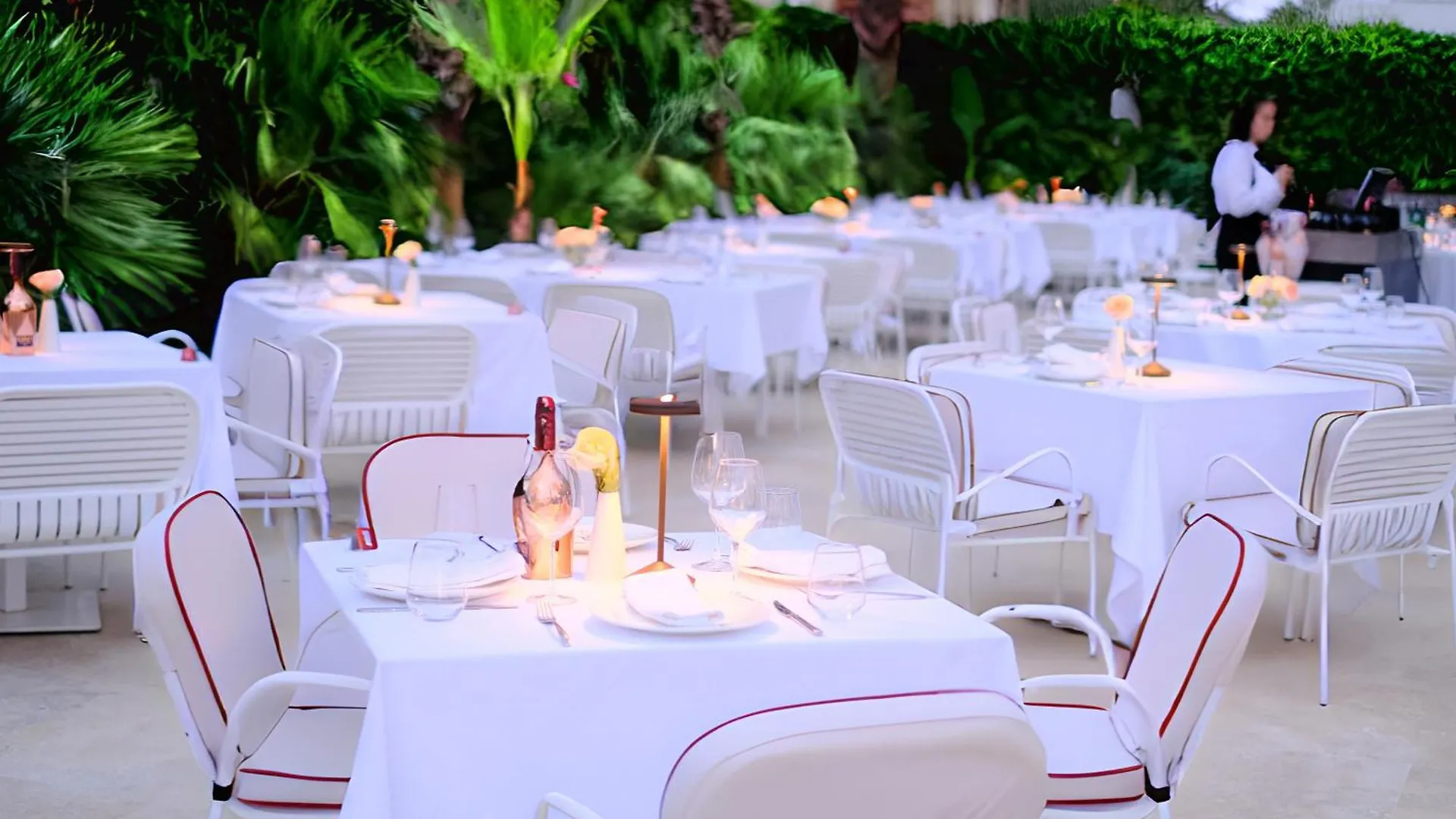 Flower Hotels & Resorts Golem