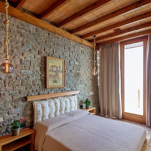 Kshira Oasis - Boutique With Private Beachfront With & Restaurant Qeparo