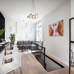 https://rj-apartments-dejw.sopothotels.com