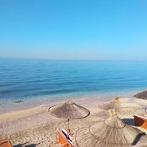 Apartamento Pano, Qeparo
