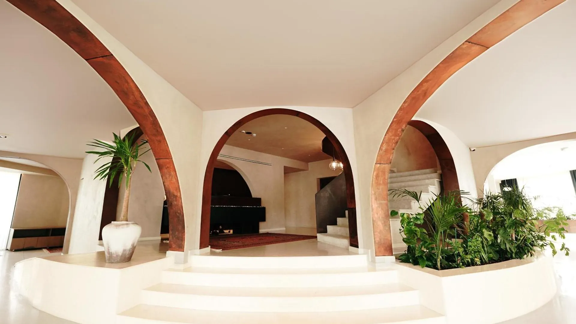 Flower Hotels & Resorts Golem