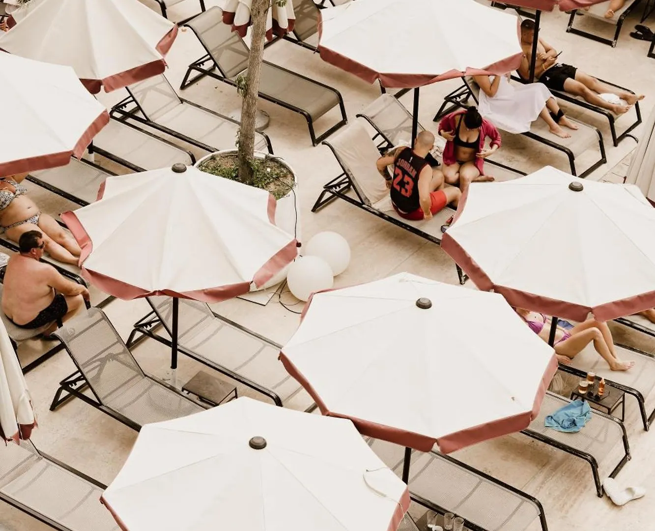 Flower Hotels & Resorts Golem  Golem (Tirana)