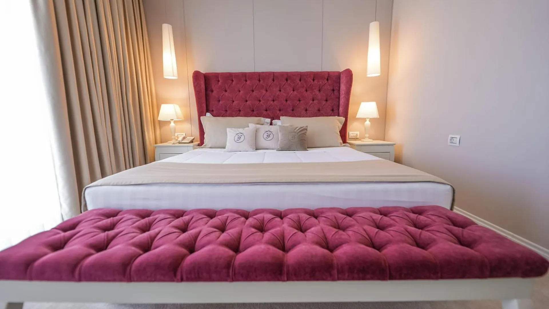 Flower Hotels & Resorts Golem