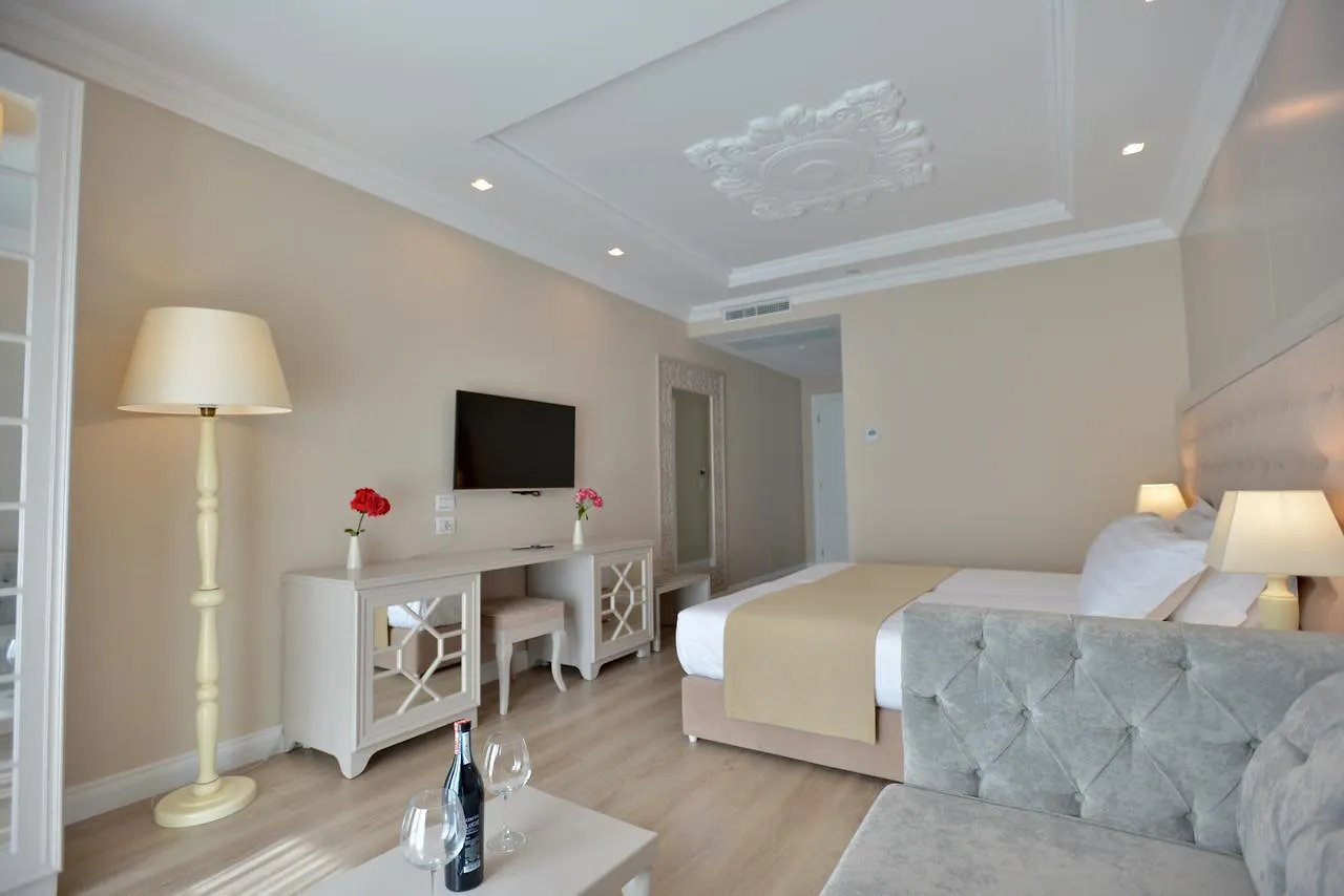 Flower Hotels & Resorts Golem  5*, Golem (Tirana)