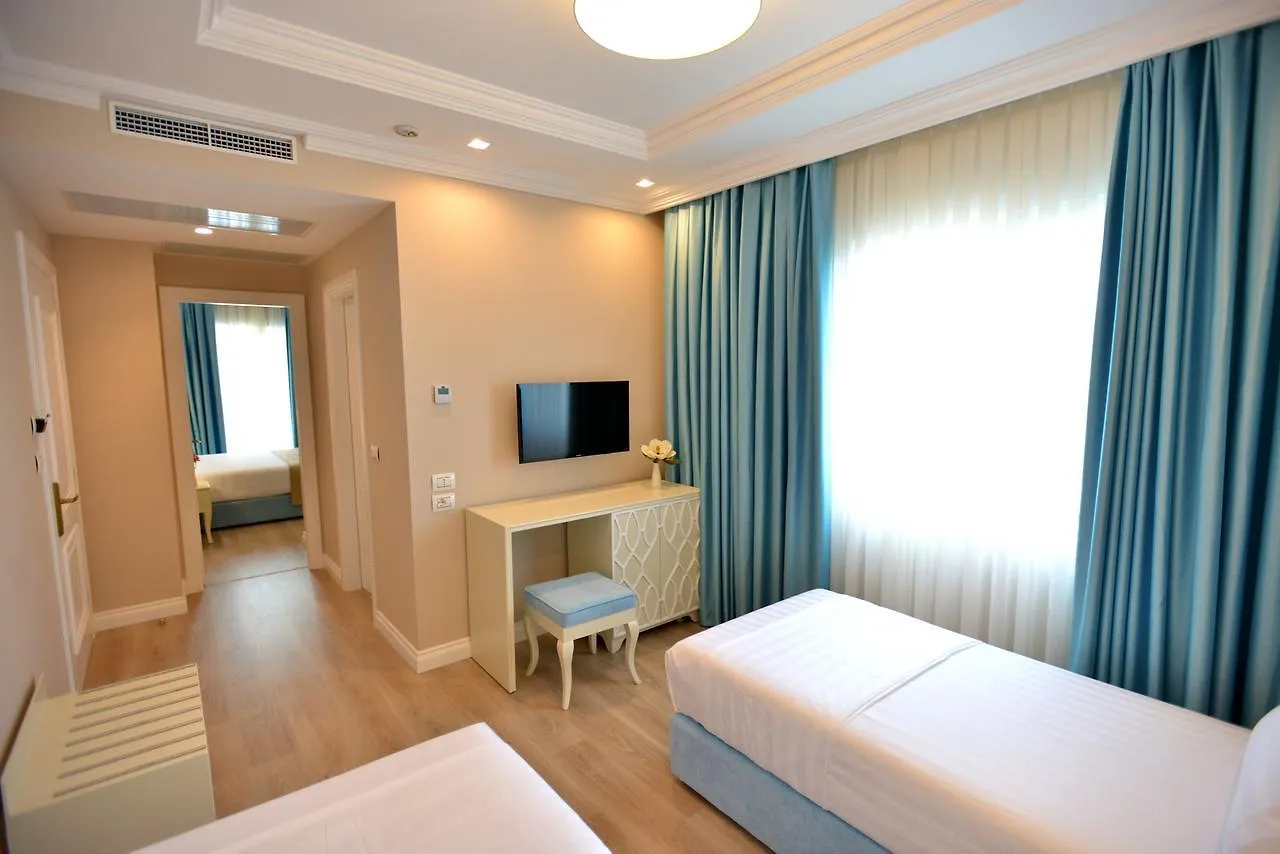 Flower Hotels & Resorts Golem